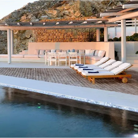 Luxurious Mykonos 7 Bedrooms Melianthe Private Infinity Pool And Astounding Sunset Sea Views Agios Ioannis Mykonos Town