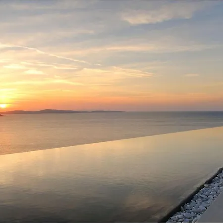 Luxurious Mykonos 7 Bedrooms Melianthe Private Infinity Pool And Astounding Sunset Sea Views Agios Ioannis Villa Mykonos Town