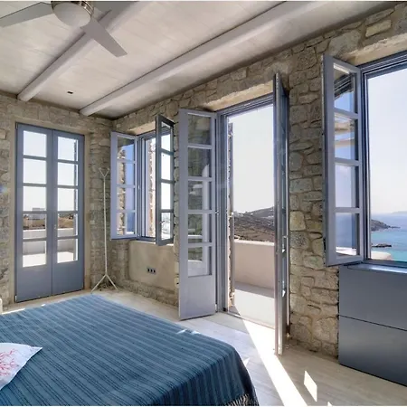 Luxurious Mykonos 7 Bedrooms Melianthe Private Infinity Pool And Astounding Sunset Sea Views Agios Ioannis Mykonos Town